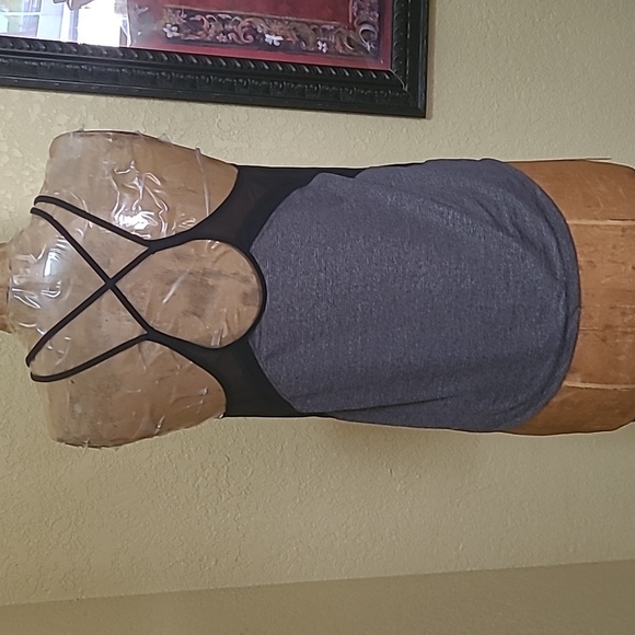 Lululemon Run Off Route Sheer Tank Top Racerback Crisscross Strappy Back 6 - Picture 5 of 9